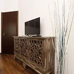 Vibrant Victoriei Apartmán Bukurešť
